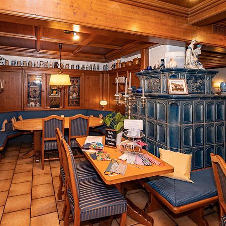 Hotel Brauereigasthof Schwanenbraeu Ebermannstadt Bagian luar foto